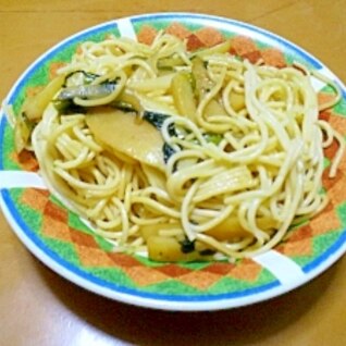 ほうれんそうとジャガイモのオイスターソースパスタ